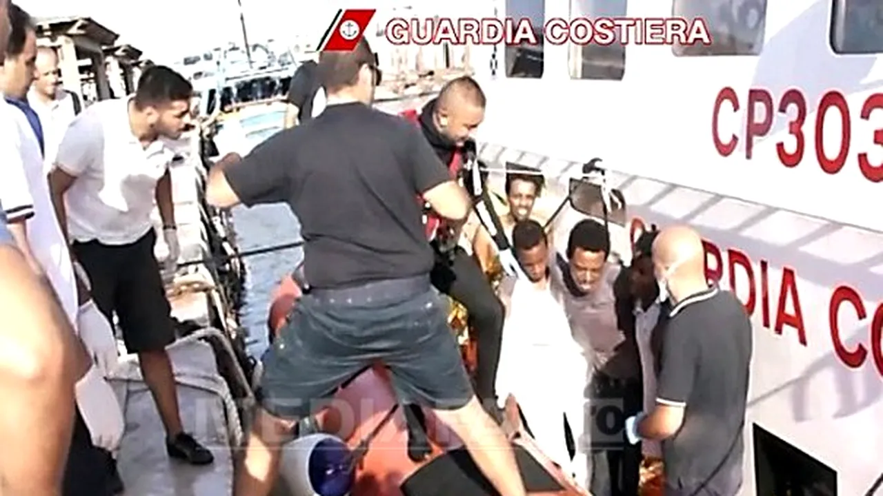 NAUFRAGIUL DIN LAMPEDUSA - Peste 130 de morţi şi 200 de dispăruţi. Primar: 