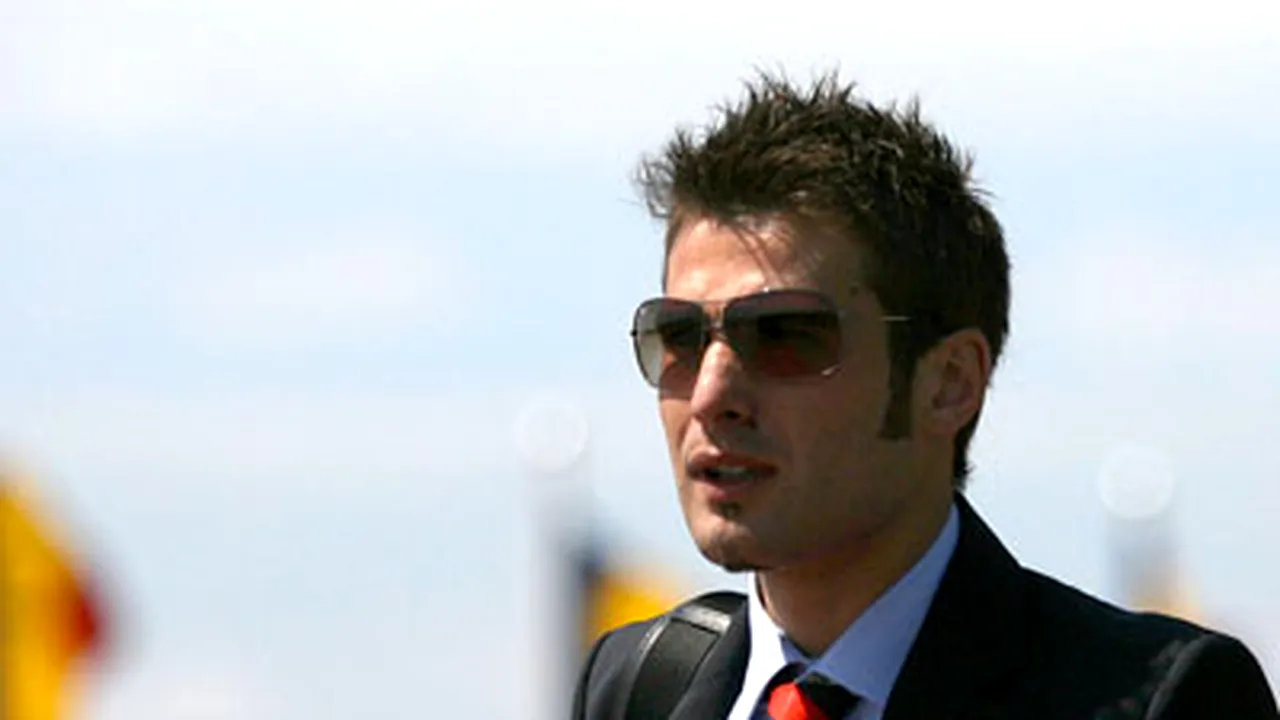 Mutu a semnat din nou cu agenţia lui Victor Becali
