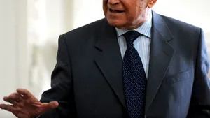 Iliescu: Reuniunea de la Poiană e nepotrivită şi nestatutară, are doar caracter privat, amical