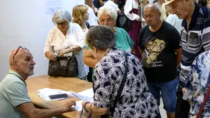 Atenție, pensionari! Cât veți plăti la stat după noile măsuri fiscale anunțate de Guvernul Bolojan