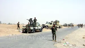 Forţele irakiene au lansat o operaţiune pentru recucerirea oraşului Tikrit, ocupat de gruparea SI