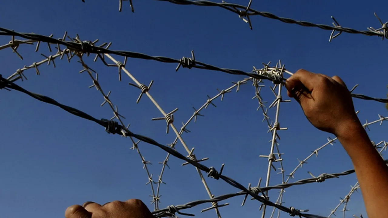Pakistanul a început să ridice un GARD la frontiera sa cu Afganistanul, în 