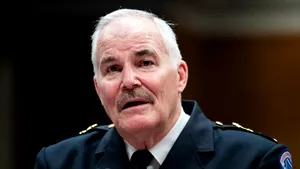 Șeful Poliției Capitoliului critică grațierile acordate de Donald Trump inculpaților din 6 ianuarie: „Una dintre cele mai tulburătoare zile din cariera mea”
