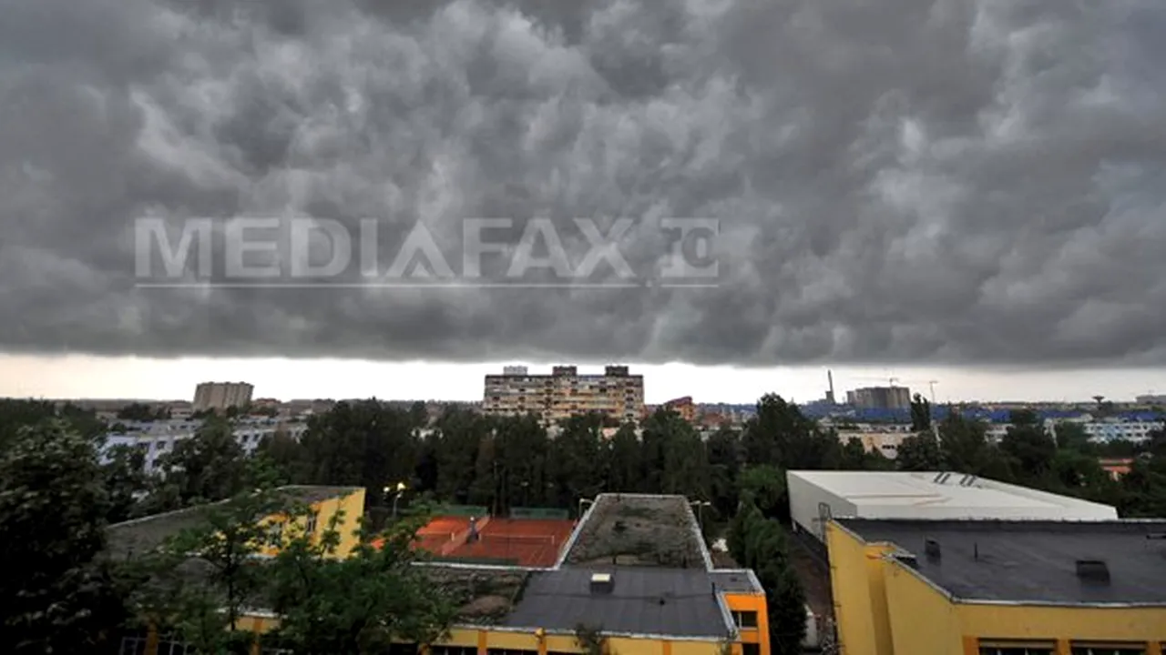 PROGNOZA METEO: Vreme închisă pentru acest weekend. Ce temperaturi se vor înregistra în ţară şi în Bucureşti