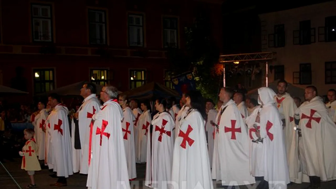 REPORTAJ: Asistent medical, ”călău” în timpul liber, la Ordinul Cavalerilor Lup din Târgu Mureş - FOTO