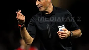 Meciul Grecia - România va fi arbitrat de Mark Clattenburg