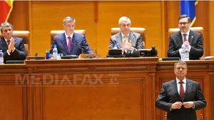 Iohannis a depus jurământul în Parlament: 