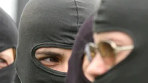 Seiful cu bani al unei primării din Teleorman, furat de indivizi cu cagule