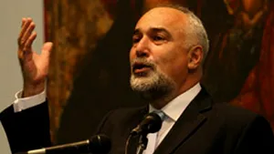 Vosganian: Investiţiile au susţinut creşterea economică