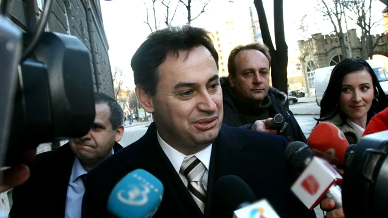 Judecătorii cer punerea sub urmărire penală a primarului arădean Falcă, pentru abuz în serviciu