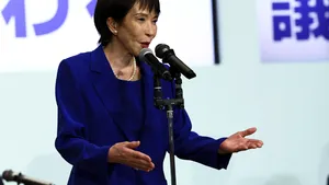 Japonia va începe să își folosească rezervele naționale de petrol pe fondul tensiunilor din Orient