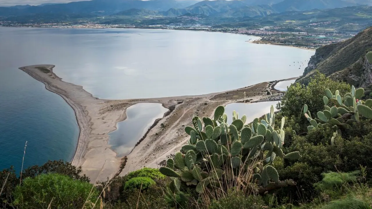 Atenţionare de călătorie în Sicilia din cauza furtunii