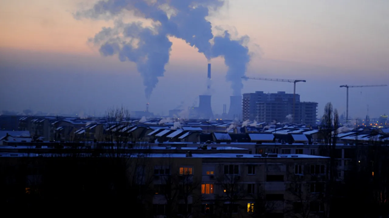Preţurile la electricitate şi gaze reglementate pentru consumatorii noncasnici, eliminate treptat