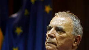 Nicolae Manolescu: Pentru 