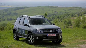 GALERIE FOTO Dacia lansează astăzi versiunea Duster EDC şi noua serie limitată Explorer