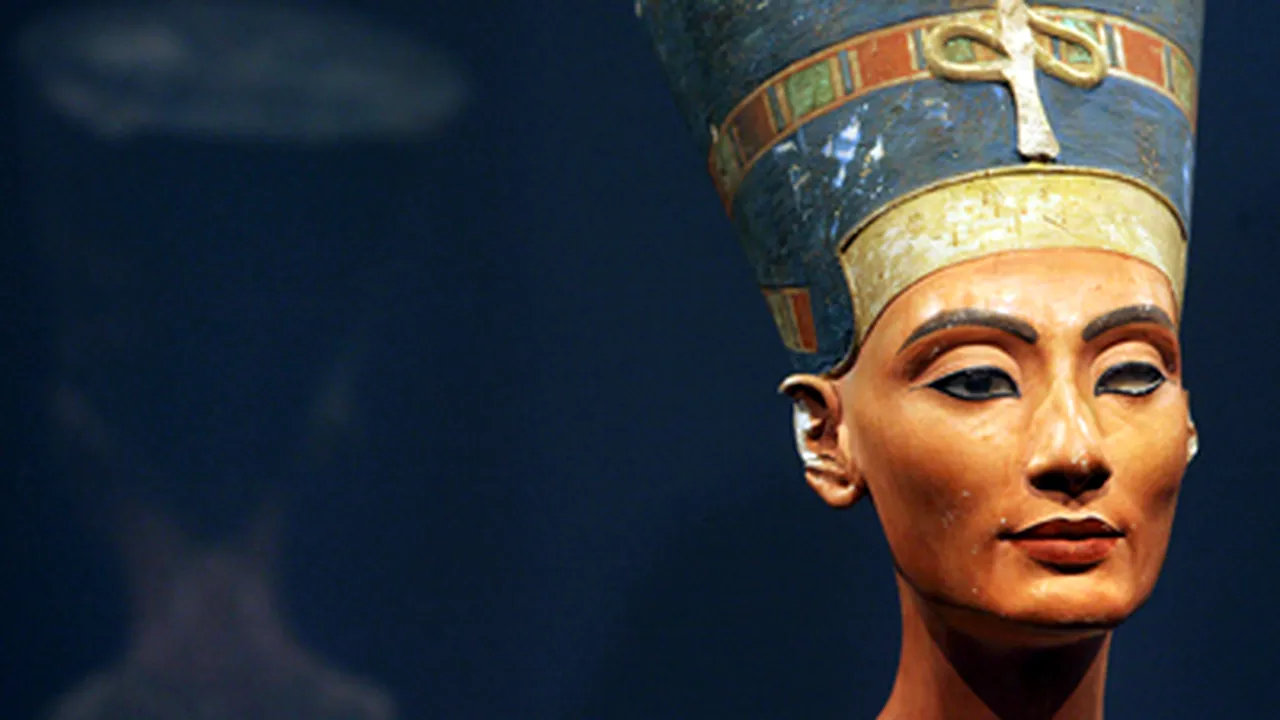 Specialist în istoria artei: Bustul lui Nefertiti este un fals