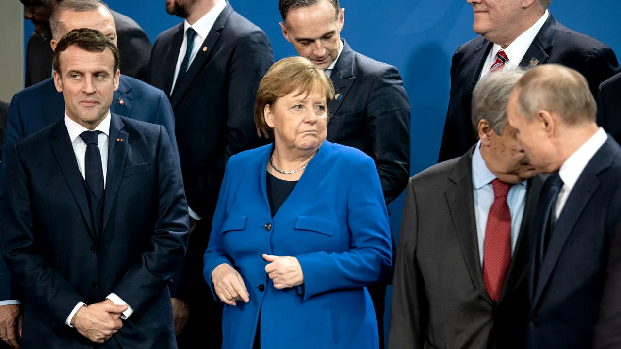 Merkel şi Macron propun reluarea discuţiilor între UE şi Vladimir Putin. „Am ajuns la limita politicii sancţiunilor”