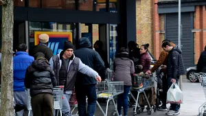 Coronavirus scoate la lumină ce e mai rău din oameni 