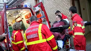 ACCIDENTUL DIN APUSENI: Medicii Calu şi Pivniceru, externaţi şi aduşi de la Cluj la Bucureşti cu o aeronavă donată SMURD