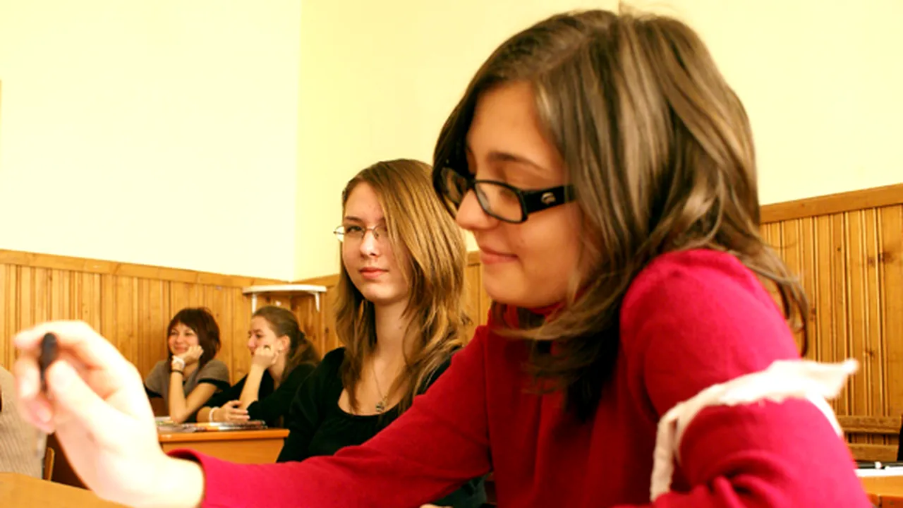 Ministerul Educaţiei a publicat procedura de înscriere a copiilor în clasa I