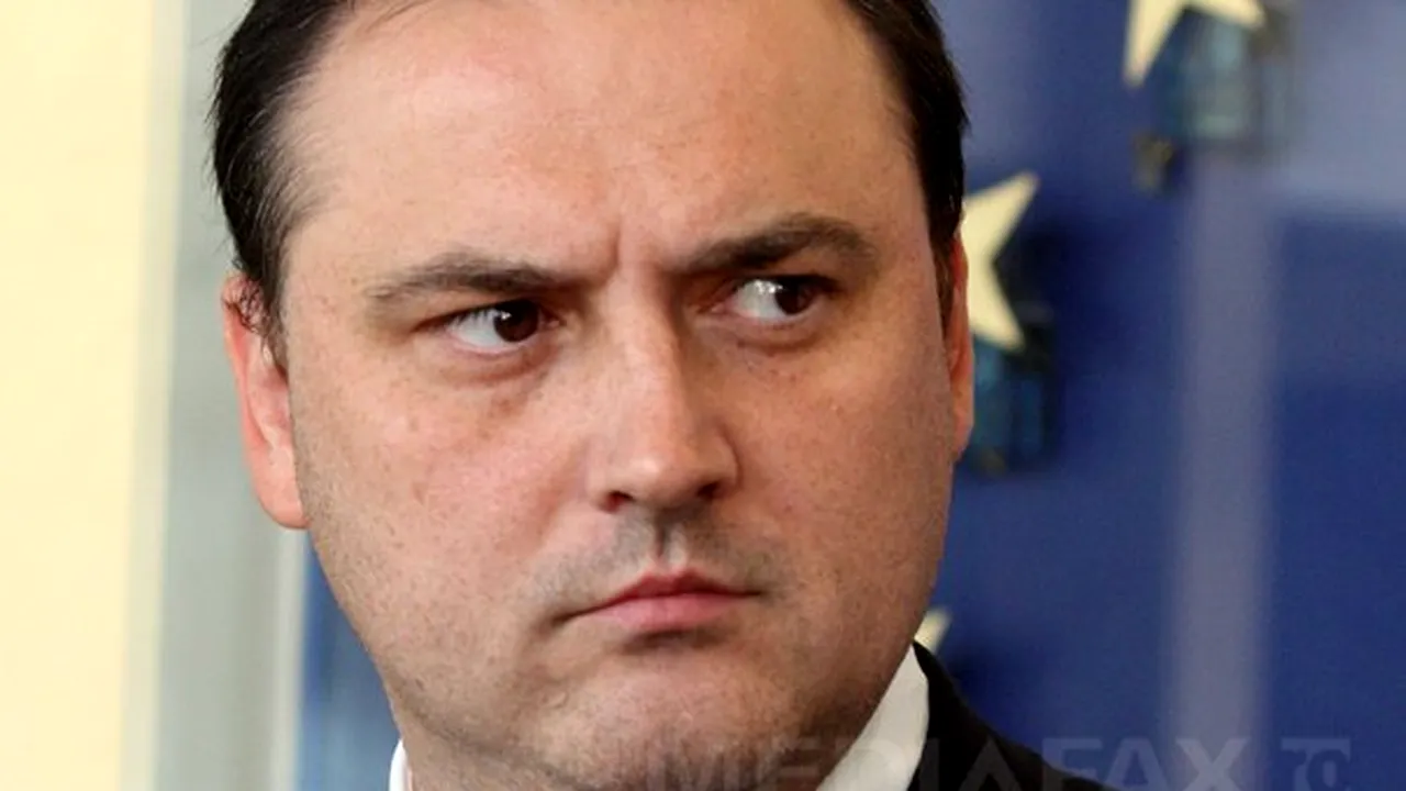 BIOGRAFIE: Răzvan Cotovelea, propus ministru la Societatea Informaţională, e specialist în fonduri europene
