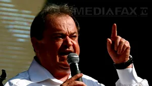 Blaga, despre o posibilă moţiune condusă de Macovei: Partidul nu poate fi condus prin corespondenţă