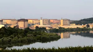 Directorul Centralei Nucleare de la Cernavodă afirmă că Unitatea 2 mai poate funcționa cinci zile în condițiile actuale. Măsurile luate de autorități ar putea asigura alte câteva zile de funcționare