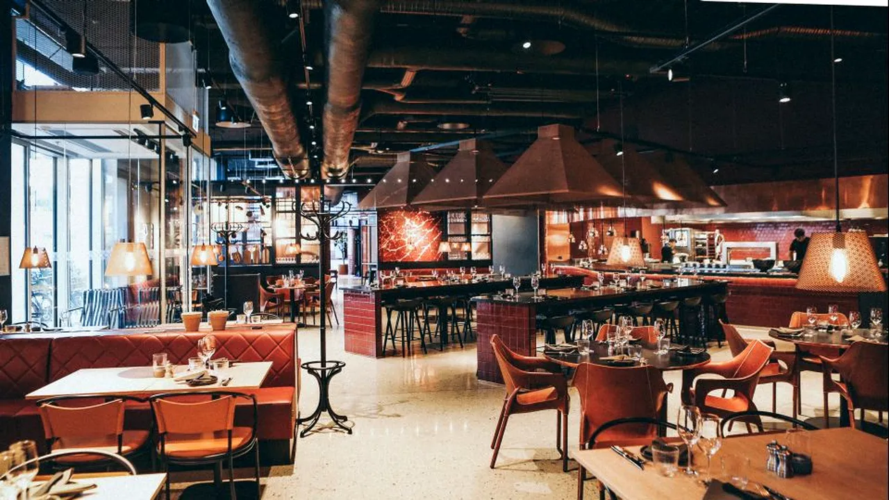 Dotarea completă a unui restaurant. 5 accesorii în care trebuie să investeşti