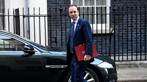 Ministrul Sănătăţii din Marea Britanie, diagnosticat cu Covid-19