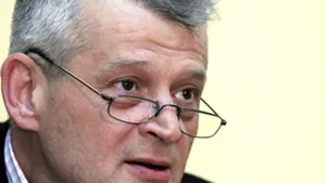 Bucharest City Hall Candidate Sorin Oprescu Leaves Social Democrats