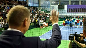 Preşedintele Klaus Iohannis şi soţia sa au asistat la al treilea meci din Cupa Davis de la Sibiu. Iohannis: Foarte bun meciul
