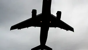 Companiile aeriene îşi evaluează serviciile către Kiev, pe fondul tensiunilor Rusia - Ucraina