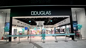 Zalău, o nouă destinaţie de frumuseţe premium pentru DOUGLAS România: al 43-lea magazin