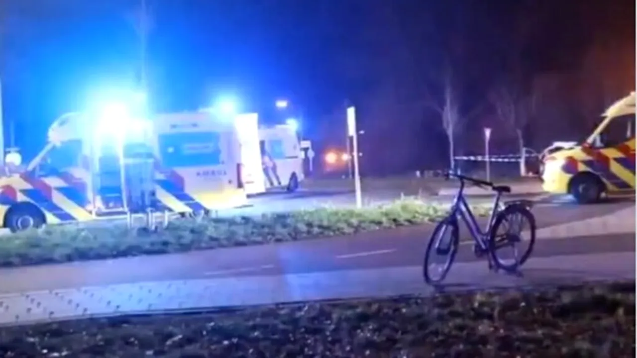 9 persoane rănite după ce o mașină a lovit un grup de oameni în Olanda într-un accident suspect