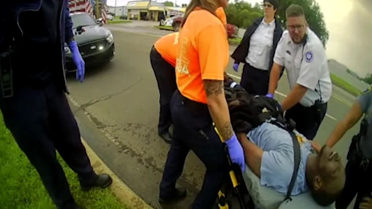 VIDEO | Poliţia din Oklahoma a făcut publice imaginile cu decesul unui alt bărbat de culoare / Scenele seamănă izbitor cu cele petrecute în cazul lui George Floyd