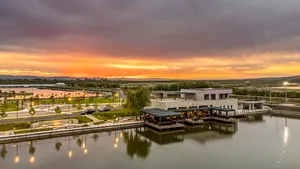 Cherhanaua Lotca s-a deschis lângă Bacău, în prima etapă de dezvoltare a resortului-destinaţie ARCA