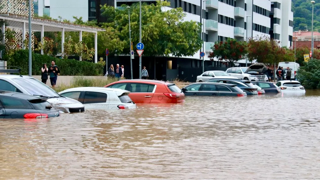 [VIDEO] Furtuna Adam provoacă un deces în Barcelona și inundații severe pe coasta nord-estică a Spaniei și în Baleare