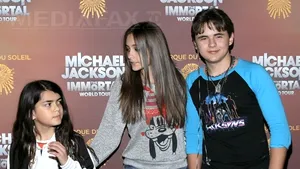 Copiii cântăreţului Michael Jackson fac dezvăluiri inedite despre megastar într-un nou documentar