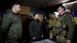 Industria militară a Ucrainei în creştere. Zelenski: 30% din echipamentul militar utilizat de Ucraina în 2024 a fost de producţie internă.
