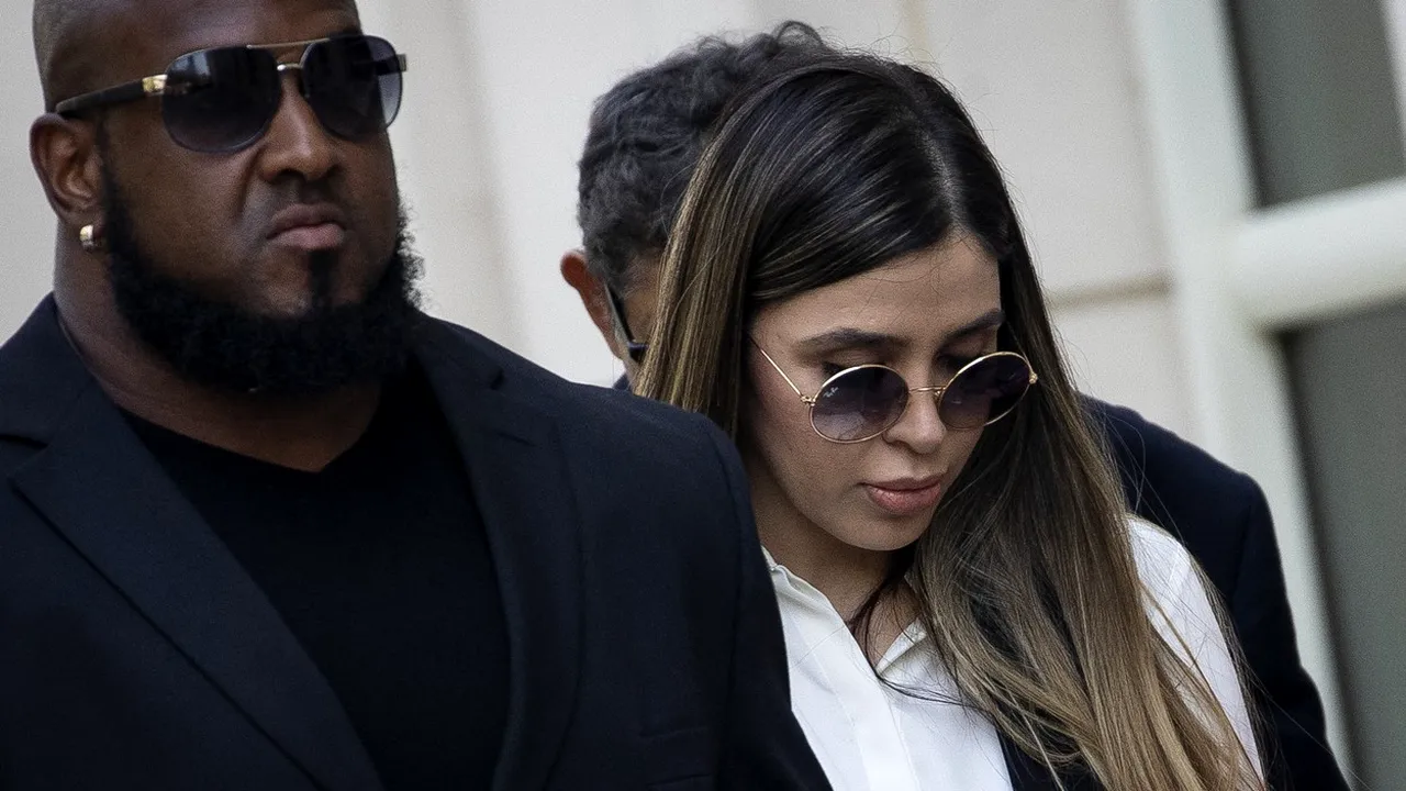 Emma Coronel, soţia lui El Chapo, a fost condamnată la 3 ani de închisoare în SUA