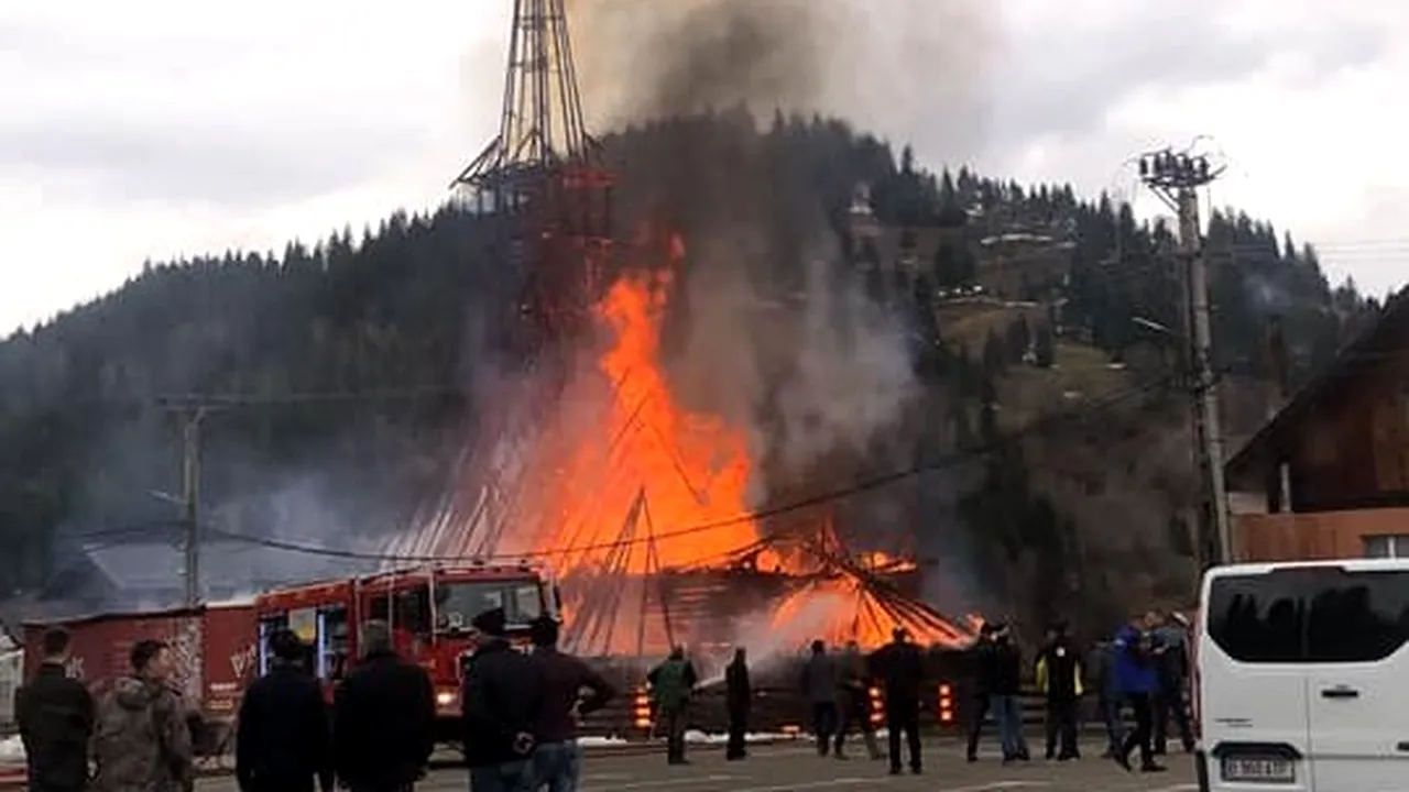 Incendiu de Florii la biserica de lemn din Borşa. A ars în totalitate 