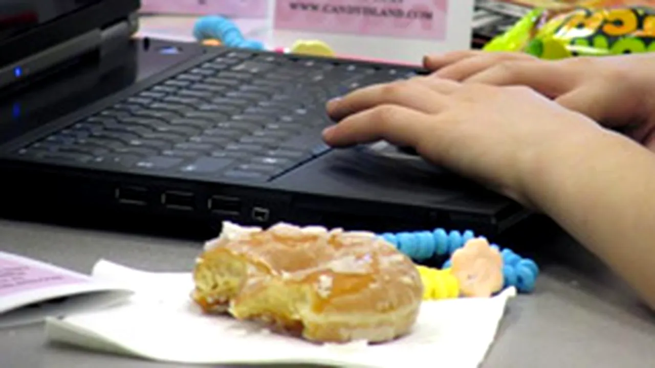 Gândul: Dependenţa de internet – una dintre cele mai frecvente tulburări psihice