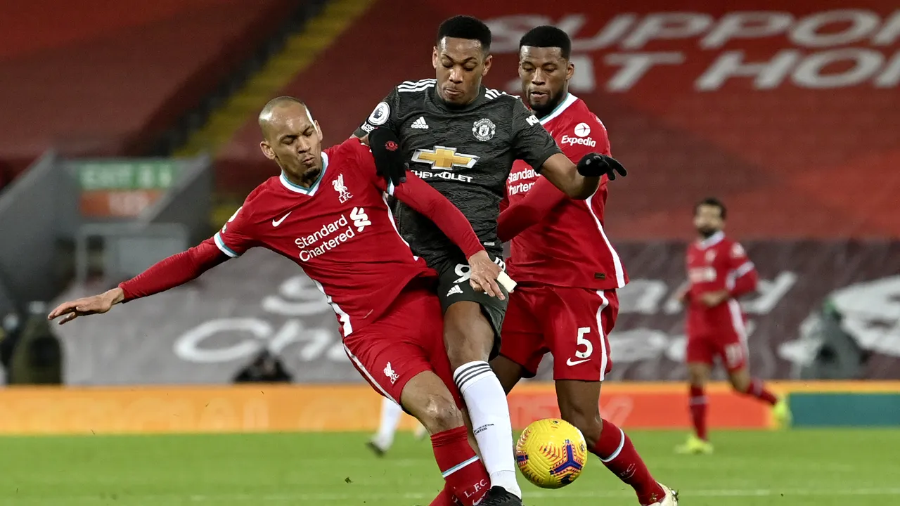 Manchester United a rămas în fruntea Premier League după remiza fără goluri de pe Anfield