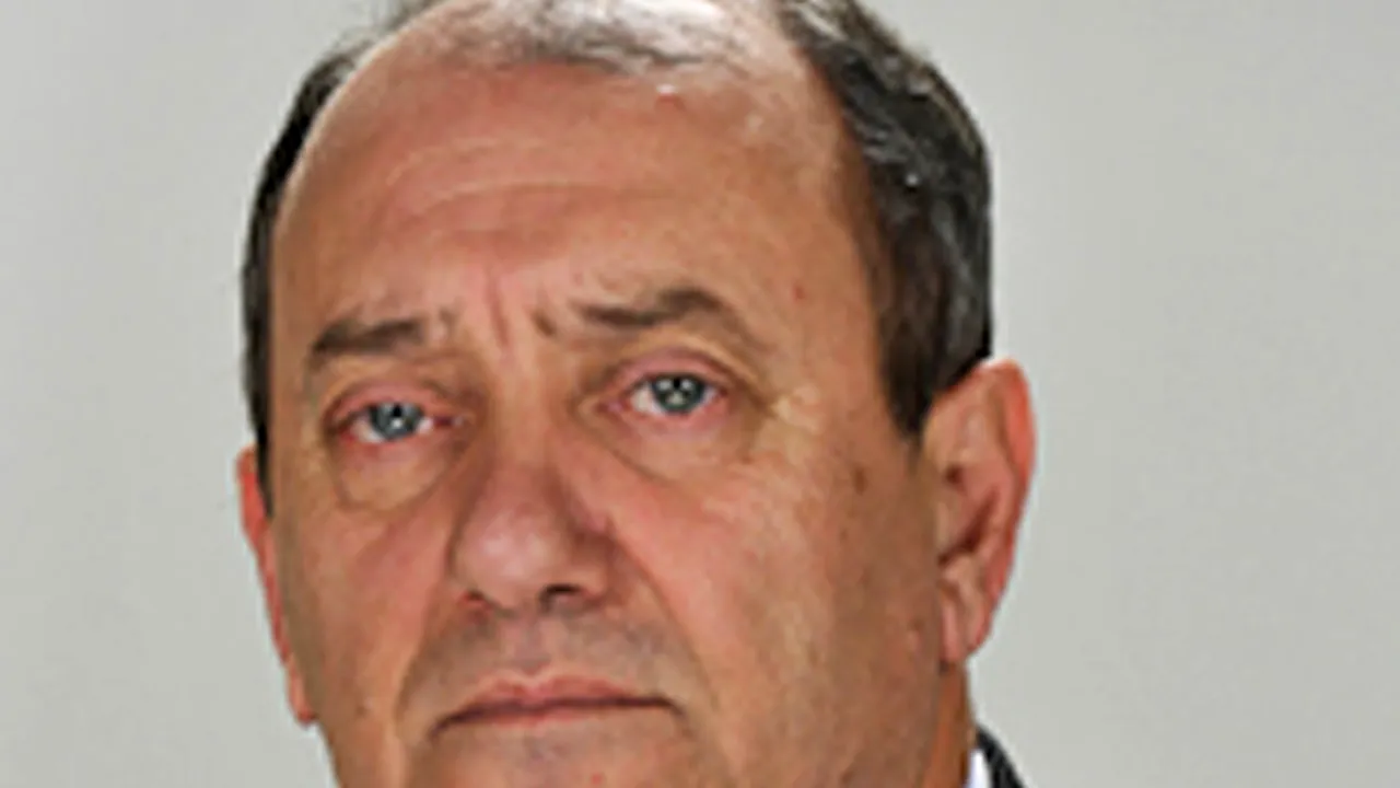 Senatorul Bujor a donat PP-DD mai mulţi bani decât avea în conturi. Bujor: Treaba mea, pierd mandatul - AUDIO