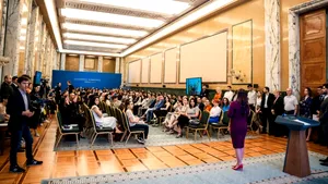 Guvernul a lansat Programul Oficial de Internship editia XII. Stagii de practică pentru 150 de tineri atent selectați