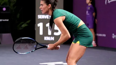 TENIS Sorana Cîrstea o învinge pe Ostapenko și ajunge în semifinale la Roma