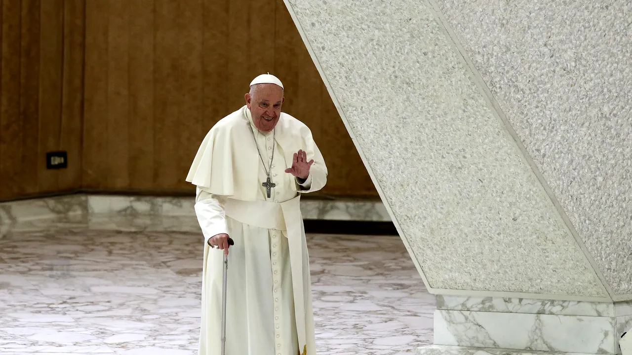 Papa Francisc face o vizită de o zi la Veneţia