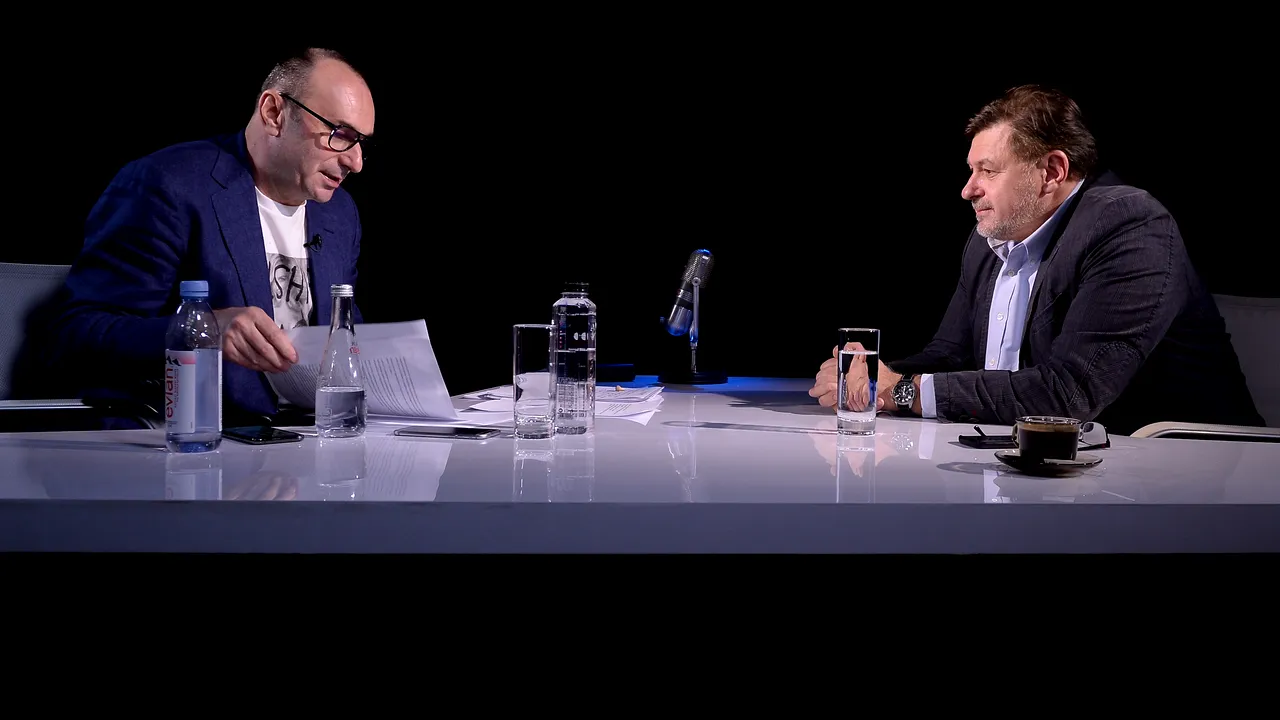 „Marius Tucă Show”. Prof. dr. Alexandru Rafila: Clorochina are efect antiinflamator asupra plămânilor. Nu omoară virusul / După sărbătorile de Paşte trebuie să mergem la muncă / Masca se poartă atunci când eşti tu bolnav