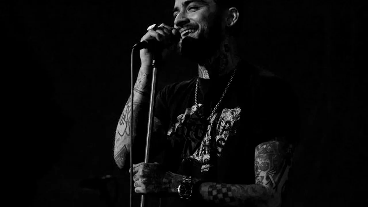 Zayn Malik îi dedică un cântec lui Liam Payne în oraşul natal al acestuia
