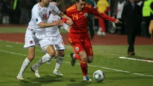 România a învins Luxemburg, scor 3-1, şi a obţinut prima victorie în preliminariile Euro-2012 - GALERIE FOTO